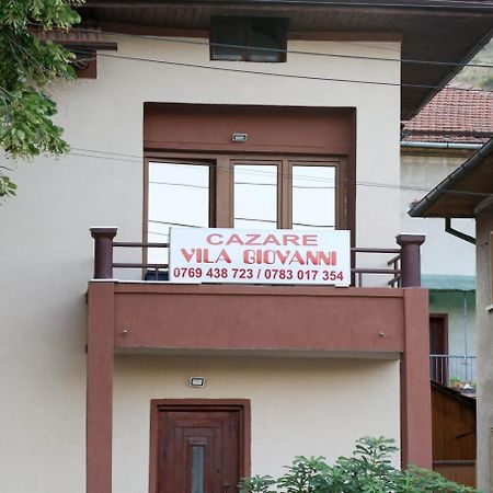 Vila Giovanni Hotel Orsova Exterior photo